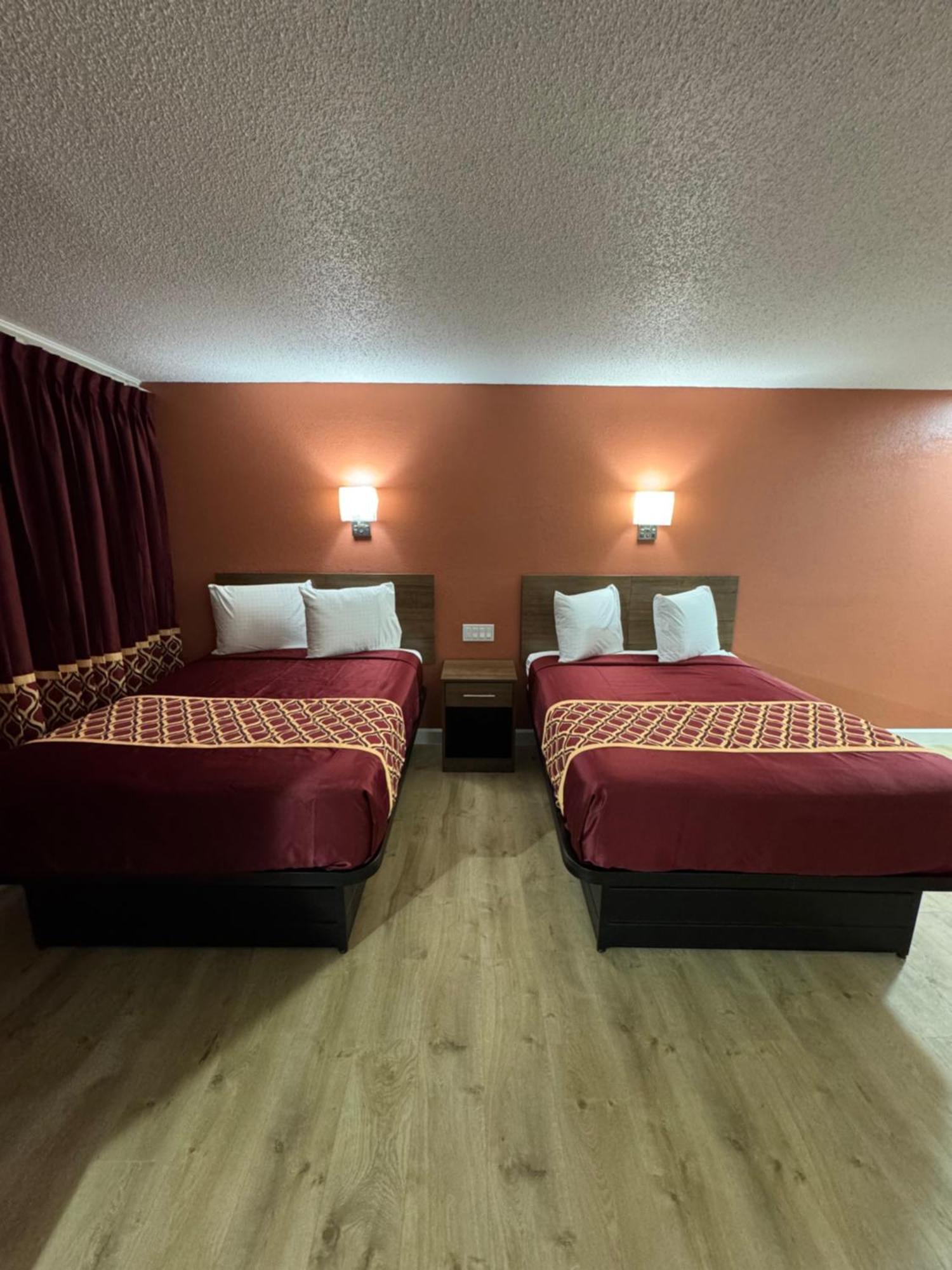 Boone Trail Inn Middlesboro Exterior foto
